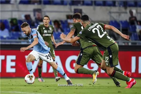 ?i=epa%2fsoccer%2f2020-07%2f2020-07-23%2f2020-07-23-08563235_epa