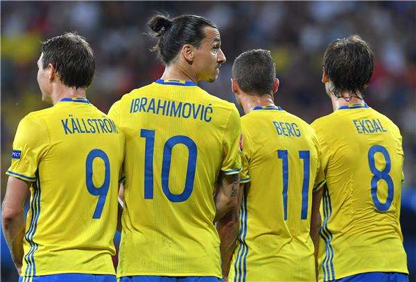  ألبين إيكدال