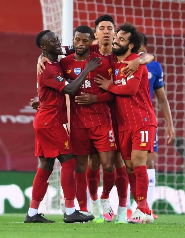لاعبو ليفربول