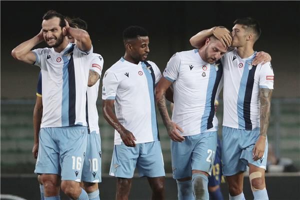 لاعبو لاتسيو 