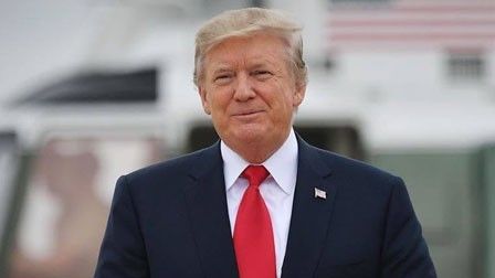  دونالد ترامب 