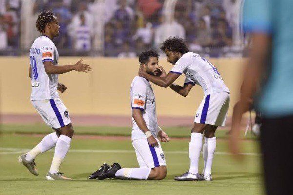 لاعبو الهلال