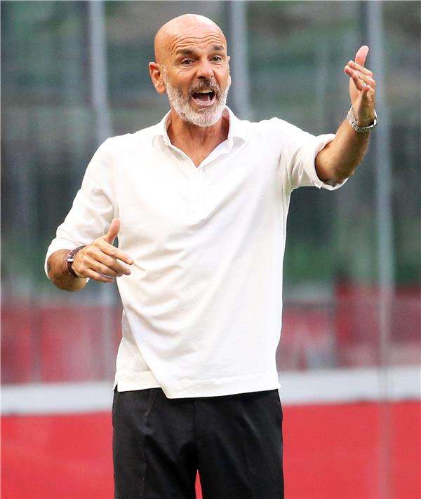 بيولي مدرب ميلان