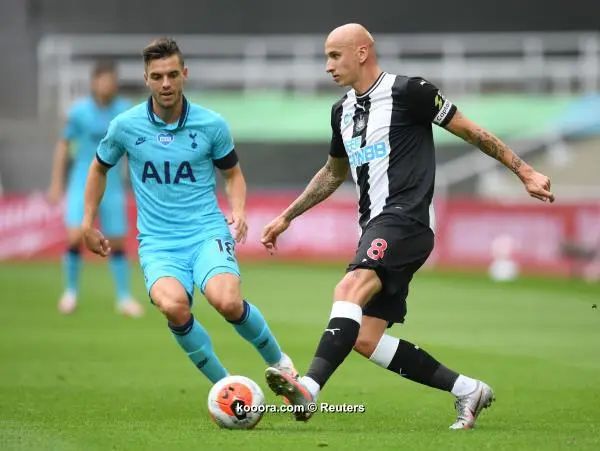 ?i=reuters%2f2020-07-15%2f2020-07-15t171942z_1537336578_up1eg7f1c4umv_rtrmadp_3_soccer-england-new-tot-report_reuters