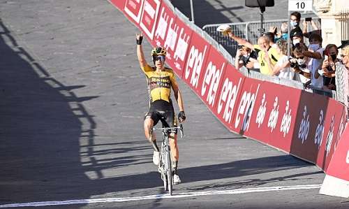 فوت فان ايرت