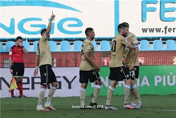 ?i=epa%2fsoccer%2f2020-08%2f2020-08-02%2f2020-08-02-08580830_epa