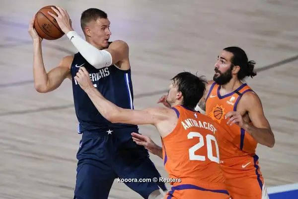 ?i=reuters%2f2020-08-03%2f2020-08-03t030557z_589257435_nocid_rtrmadp_3_nba-dallas-mavericks-at-phoenix-suns_reuters