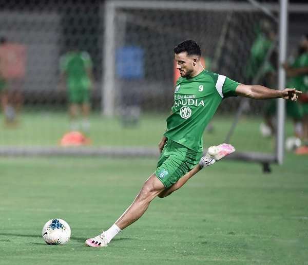 السوري عمر السومة