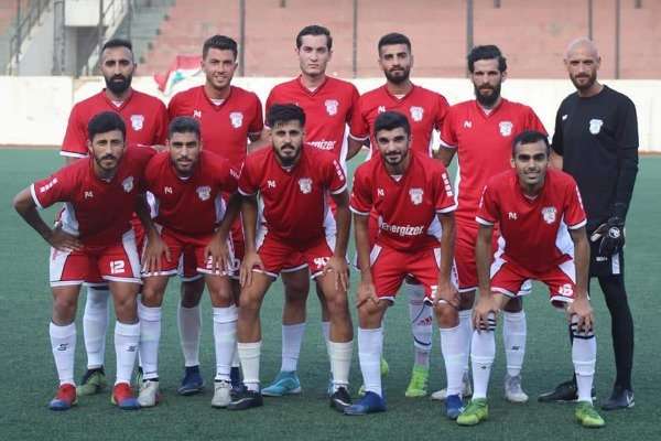 لاعبو الشباب الغازية