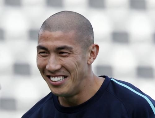 2011-01-132011-01-13t133725z_01_jyh111_rtridsp_3_soccer-asian_reuters