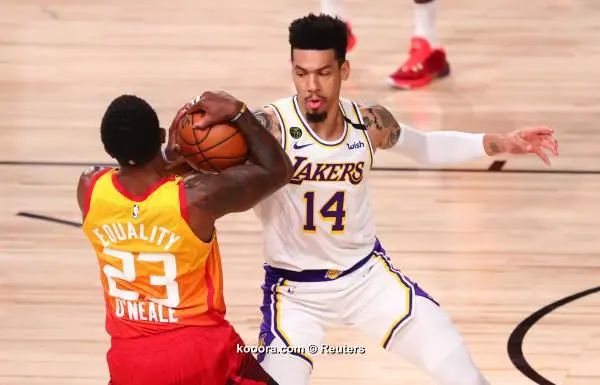 ?i=reuters%2f2020-08-04%2f2020-08-04t030400z_349098797_nocid_rtrmadp_3_nba-los-angeles-lakers-at-utah-jazz_reuters