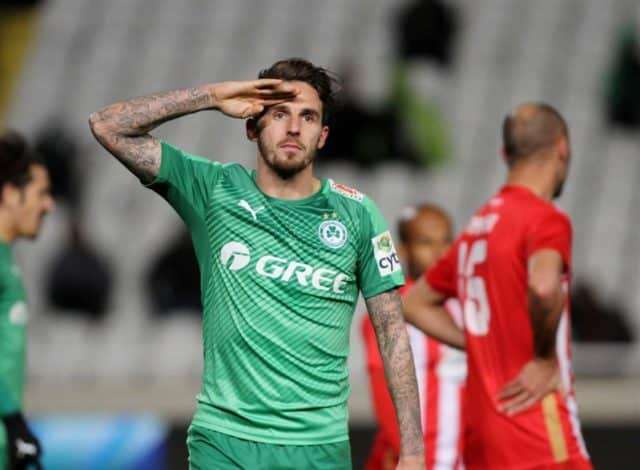  مات ديربيشاير 