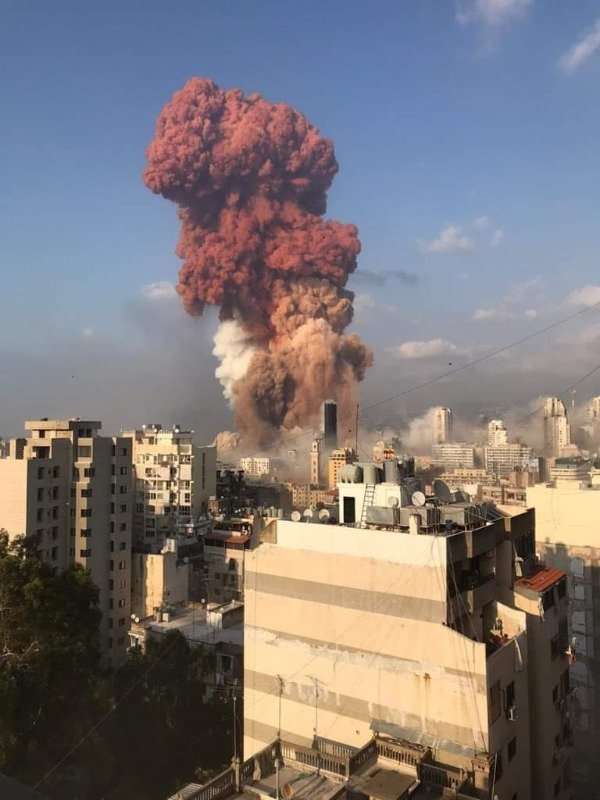انفجار مرفأ بيروت