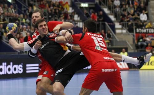2011-01-222011-01-22t182751z_01_hnd340_rtridsp_3_handball_reuters