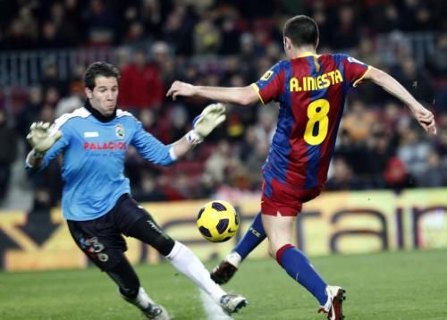 2011-01-222011-01-22t210449z_01_bar17_rtridsp_3_soccer-spain_reuters