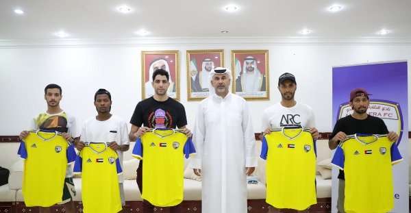 لاعبو الظفرة