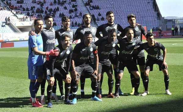 لاعبو حمام الانف