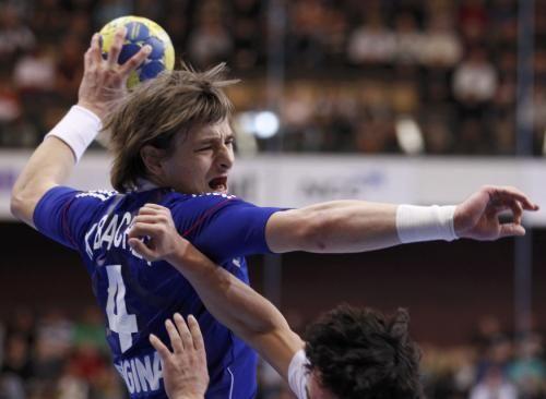 2011-01-202011-01-20t201616z_01_hnd114_rtridsp_3_handball_reuters