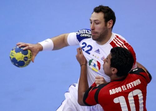 2011-01-162011-01-16t181226z_01_hnd609_rtridsp_3_handball_reuters