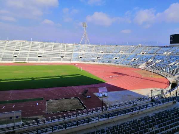 ملعب مدينة كميل شمعون الرياضية
