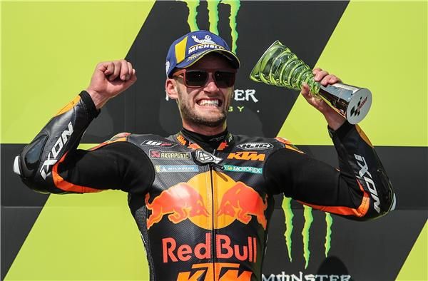  براد بايندر