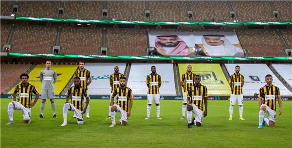 لاعبو اتحاد جدة