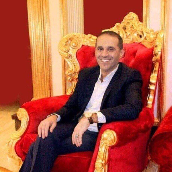 رائد النادر