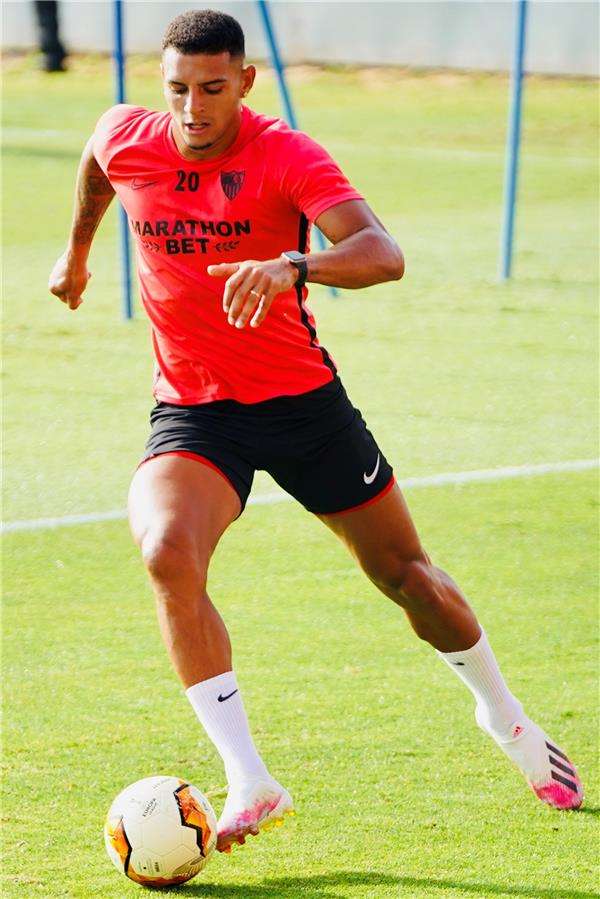  دييجو كارلوس