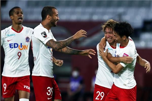 لاعبو سانفريس هيروشيما 