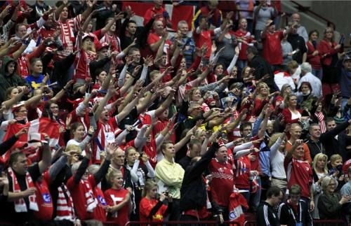 2011-01-232011-01-23t210529z_01_hnd135_rtridsp_3_handball_reuters