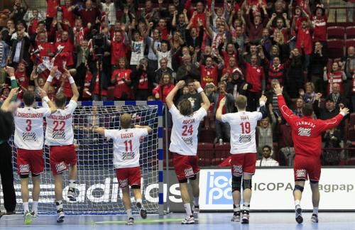 2011-01-232011-01-23t210353z_01_hnd133_rtridsp_3_handball_reuters