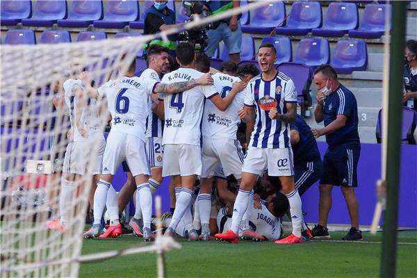 لاعبو بلد الوليد