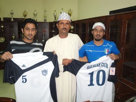 يوسف وفرحان ينضمان رسيما لصلالة العماني