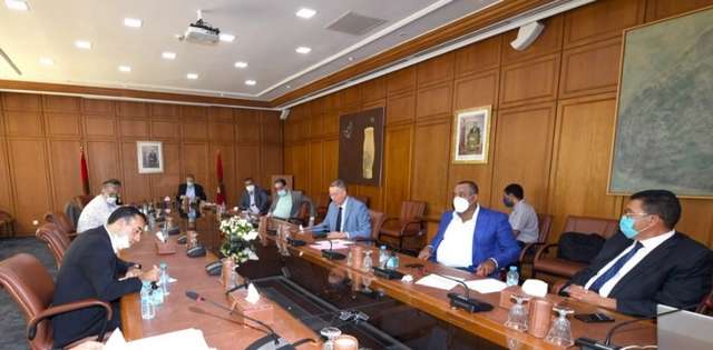 من الاجتماع