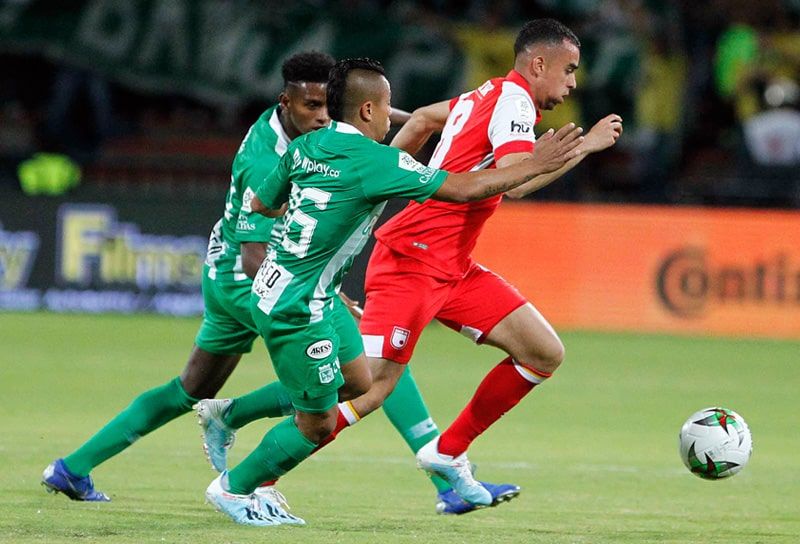 من الدوري الكولومبي