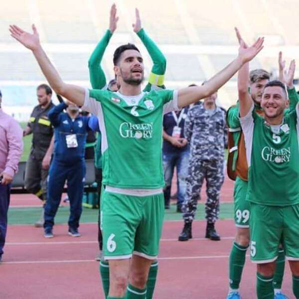 لاعبو الأنصار