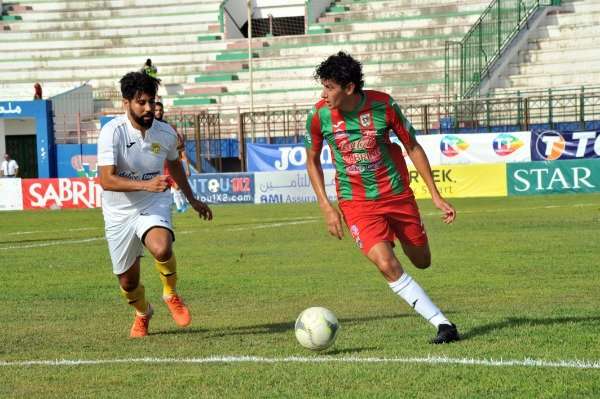 من مباراة الملعب التونسي والنادي البنزرتي