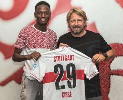 من تقديم اللاعب