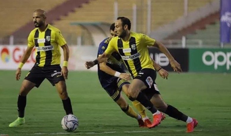 جانب من مباراة المقاولون والإنتاج