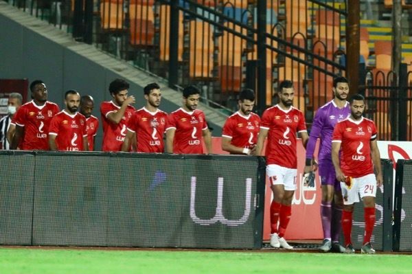 لاعبو الأهلي 