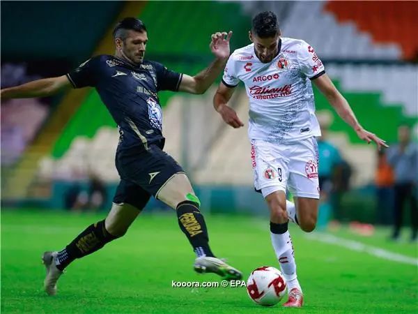 ?i=epa%2fsoccer%2f2020-08%2f2020-08-18%2f2020-08-18-08610039_epa