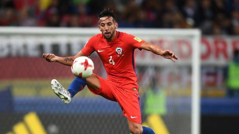 ماوريسيو إيسلا 