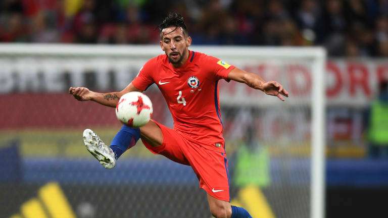 ماوريسيو إيسلا 