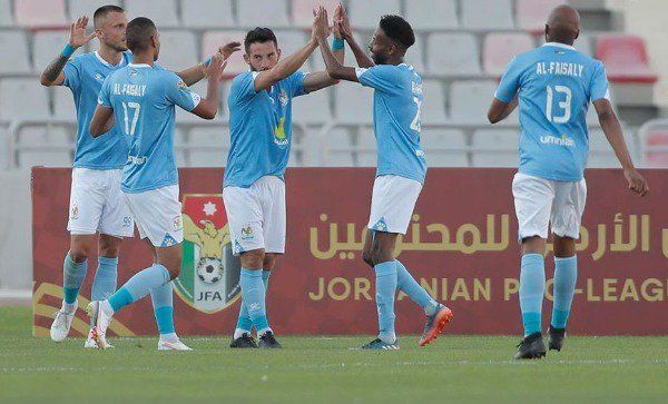 لاعبو الفيصلي