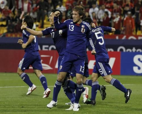 2011-01-252011-01-25t155112z_01_ac753_rtridsp_3_soccer-asian_reuters