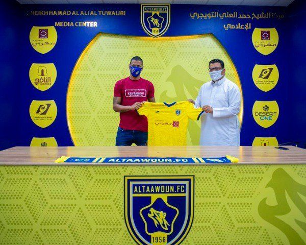 من تقديم اللاعب