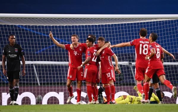 فرحة لاعبي بايرن ميونخ