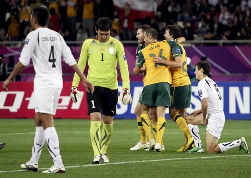 2011-01-252011-01-25t181216z_01_ac499_rtridsp_3_soccer-asian_reuters