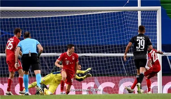 ?i=epa%2fsoccer%2f2020-08%2f2020-08-19%2f2020-08-19-08613373_epa