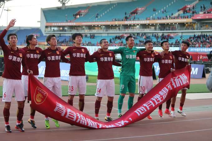 لاعبو هيبي شينا